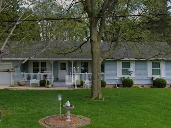 16019 Rivershore Lane, Buchanan Township, Mi 49107