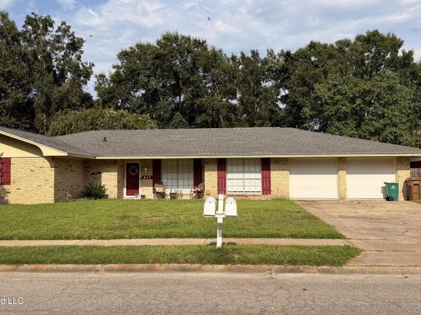 617 Briarwood Drive, Long Beach, MS 39560