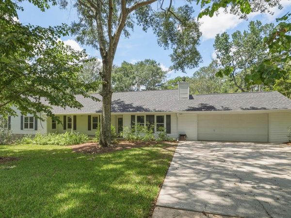 14134 Red Hawk Road , Tallahassee, FL 32312