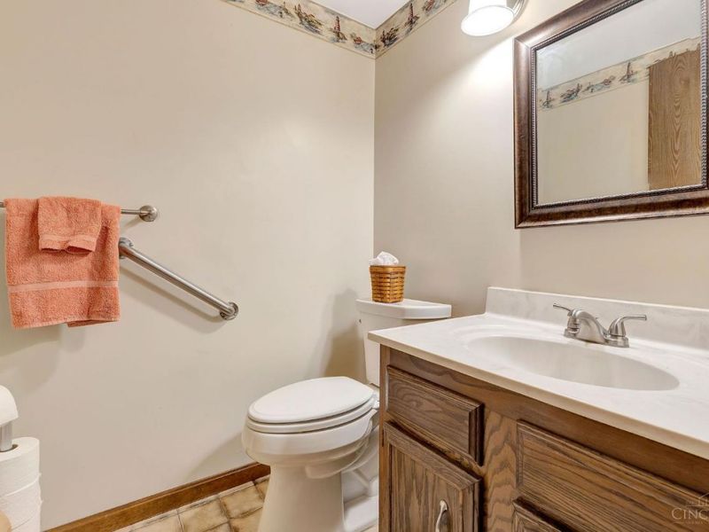 7863 Bridgetown Road, Cleves, OH 45002 Photo 18