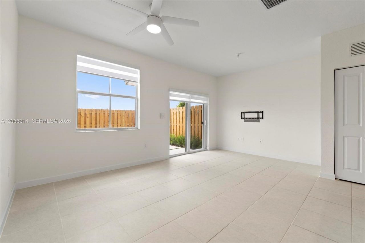 2634 SE 29 St , Unit 2634, Homestead, FL 33035 Photo