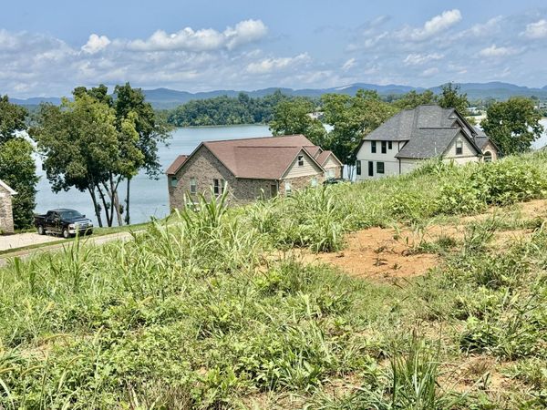3090/3100 Bridgewater Boulevard, Morristown, TN 37814
