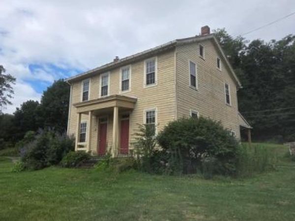 3 ORCHARD ROAD , LIVERPOOL, PA 17045