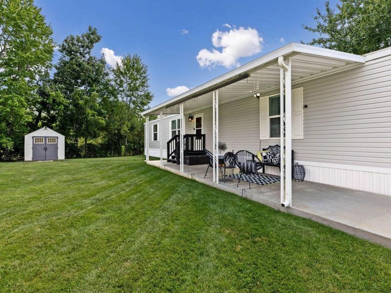 47 Birch Row Drive, Delaware, OH 43015 Photo 2