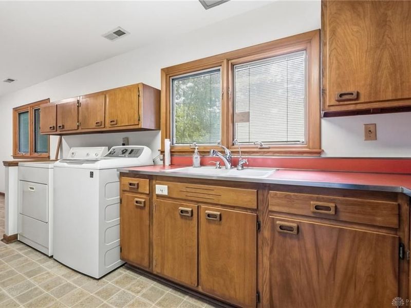 1115 Xenia Avenue, Yellow Springs, OH 45387 Photo 24