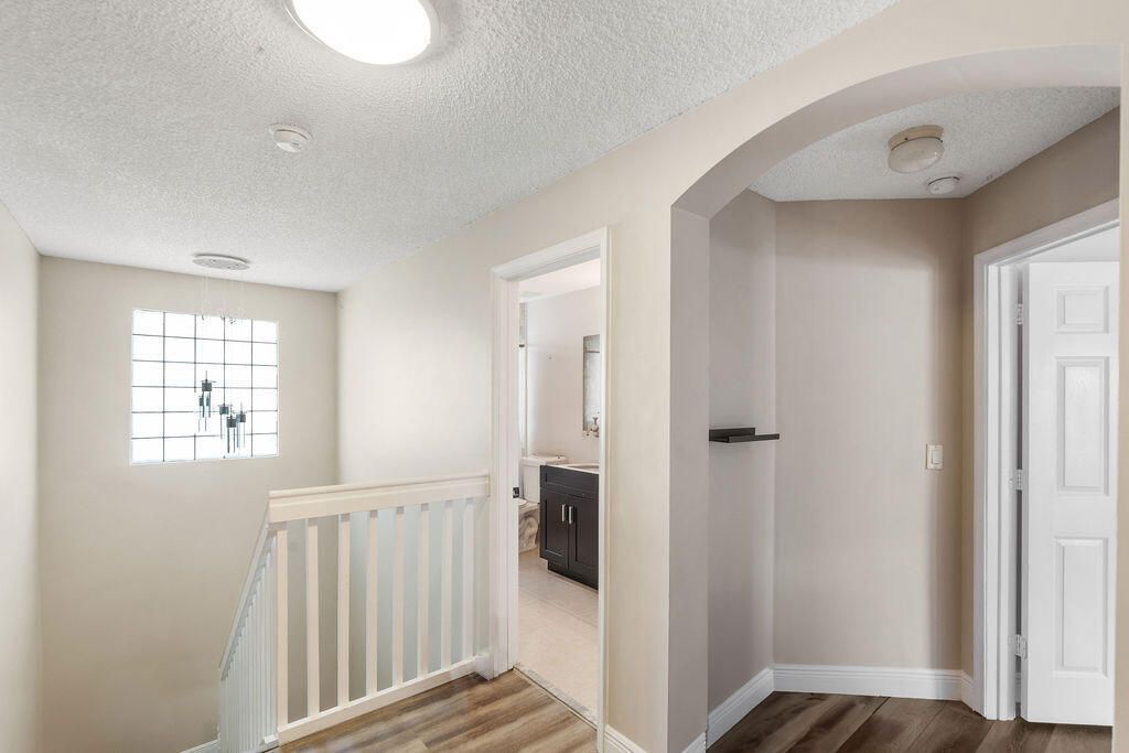 6384 Adriatic Way, West Palm Beach, FL 33413 Photo