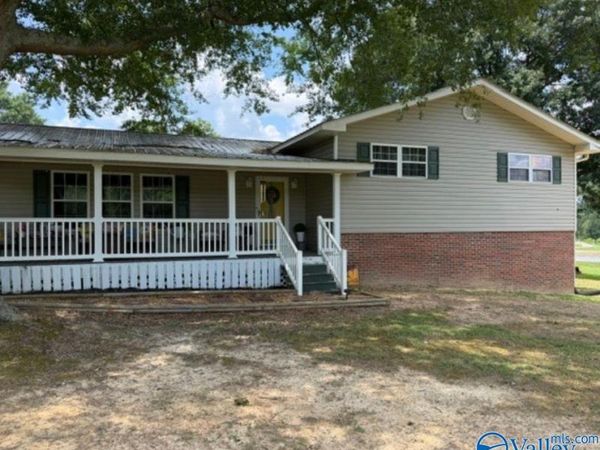 305 Alexander Drive, Boaz, AL 35956
