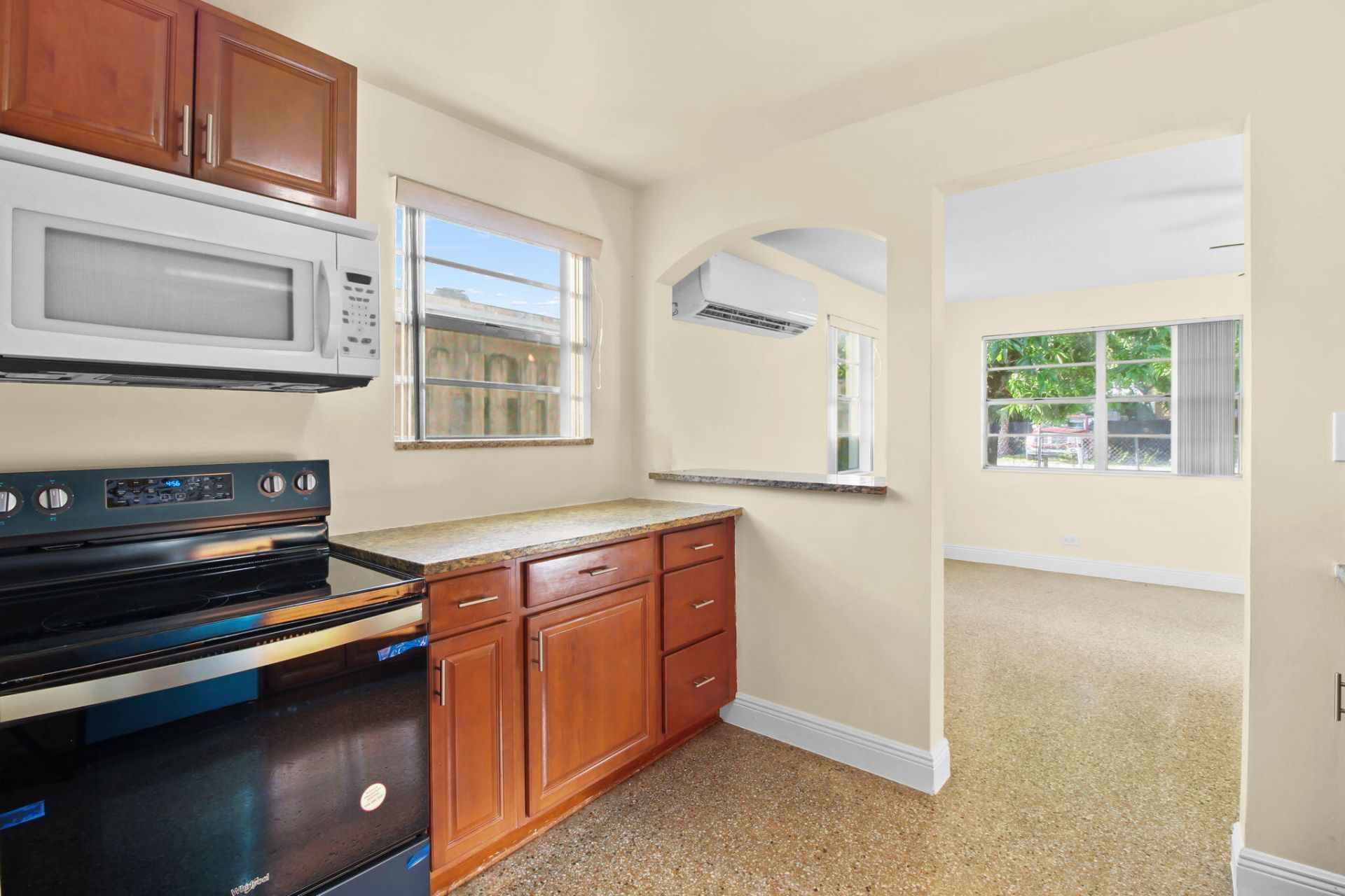4546 Carver Street, Kenwood Estates, FL 33463 Photo