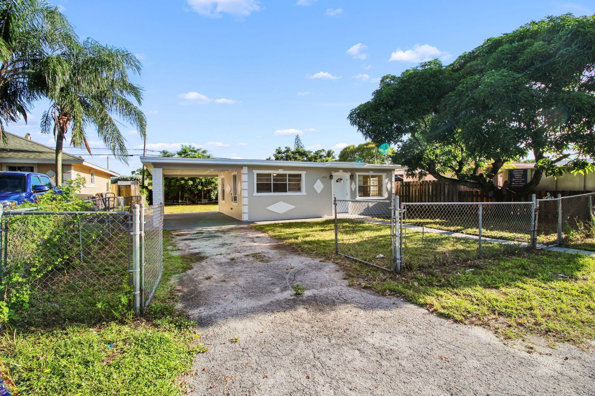 4546 Carver Street, Kenwood Estates, FL 33463 Photo