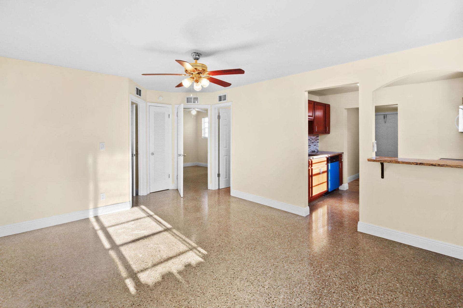 4546 Carver Street, Kenwood Estates, FL 33463 Photo