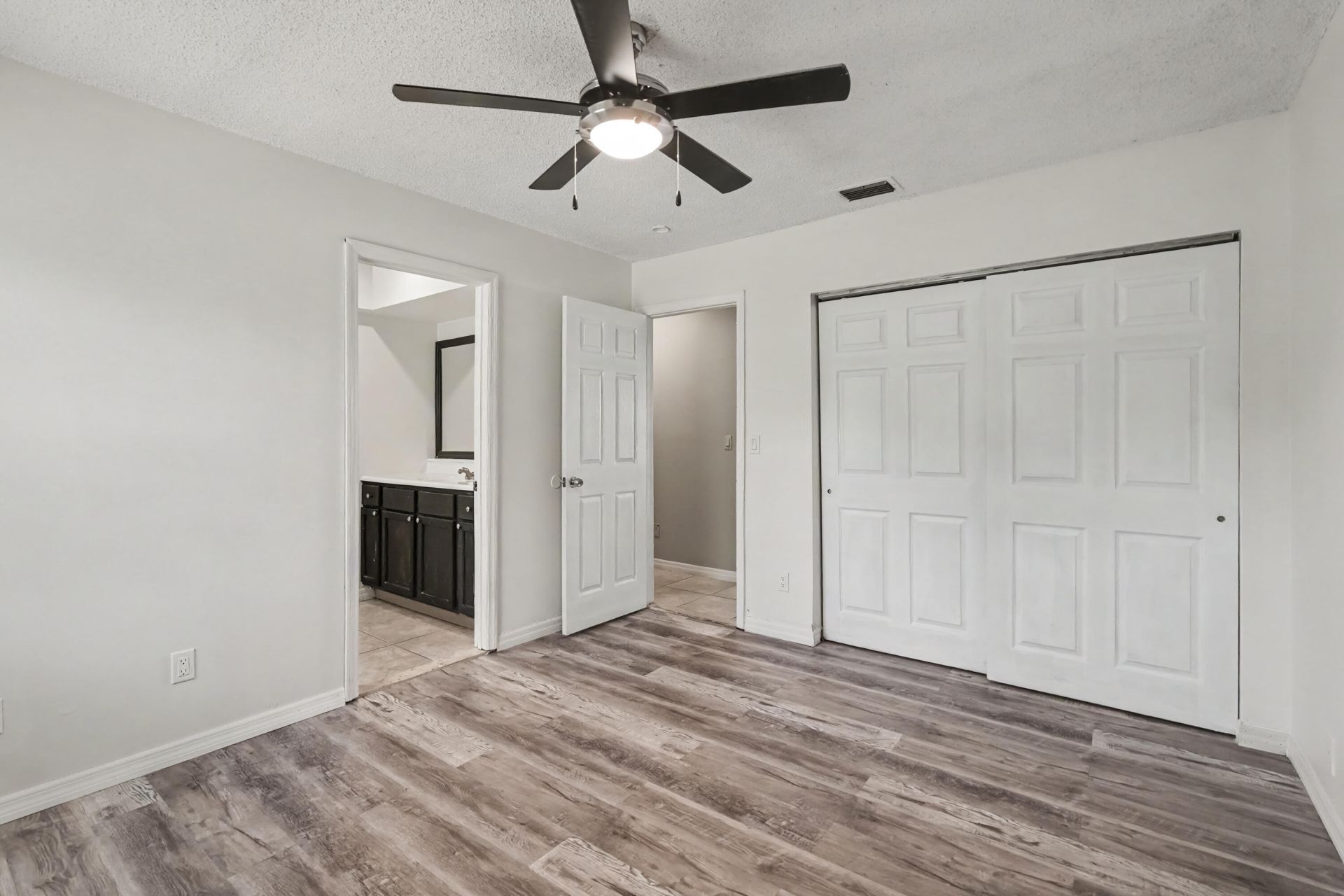 502 NE Solida Circle, Port Saint Lucie, FL 34983 Photo