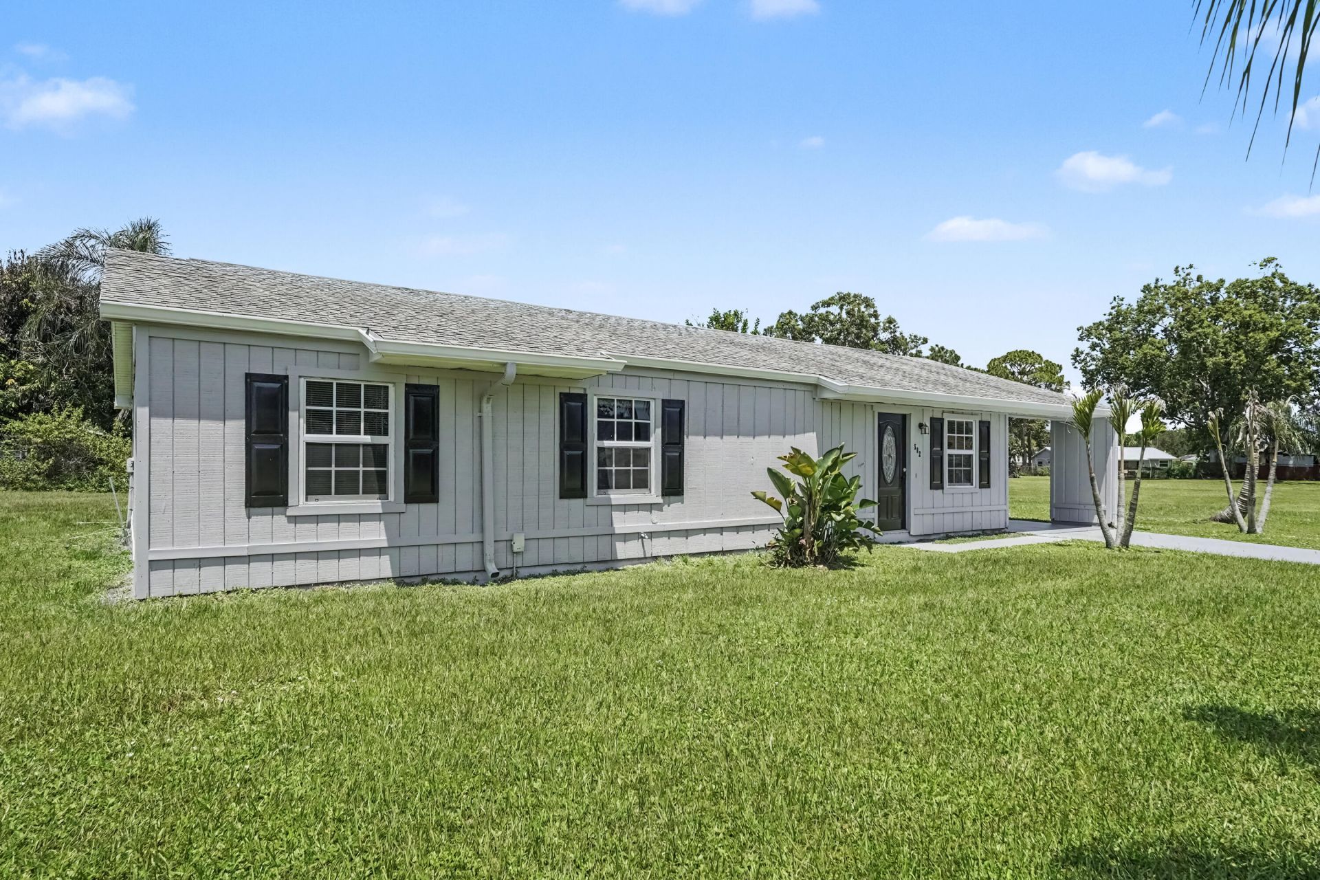 502 NE Solida Circle, Port Saint Lucie, FL 34983 Photo