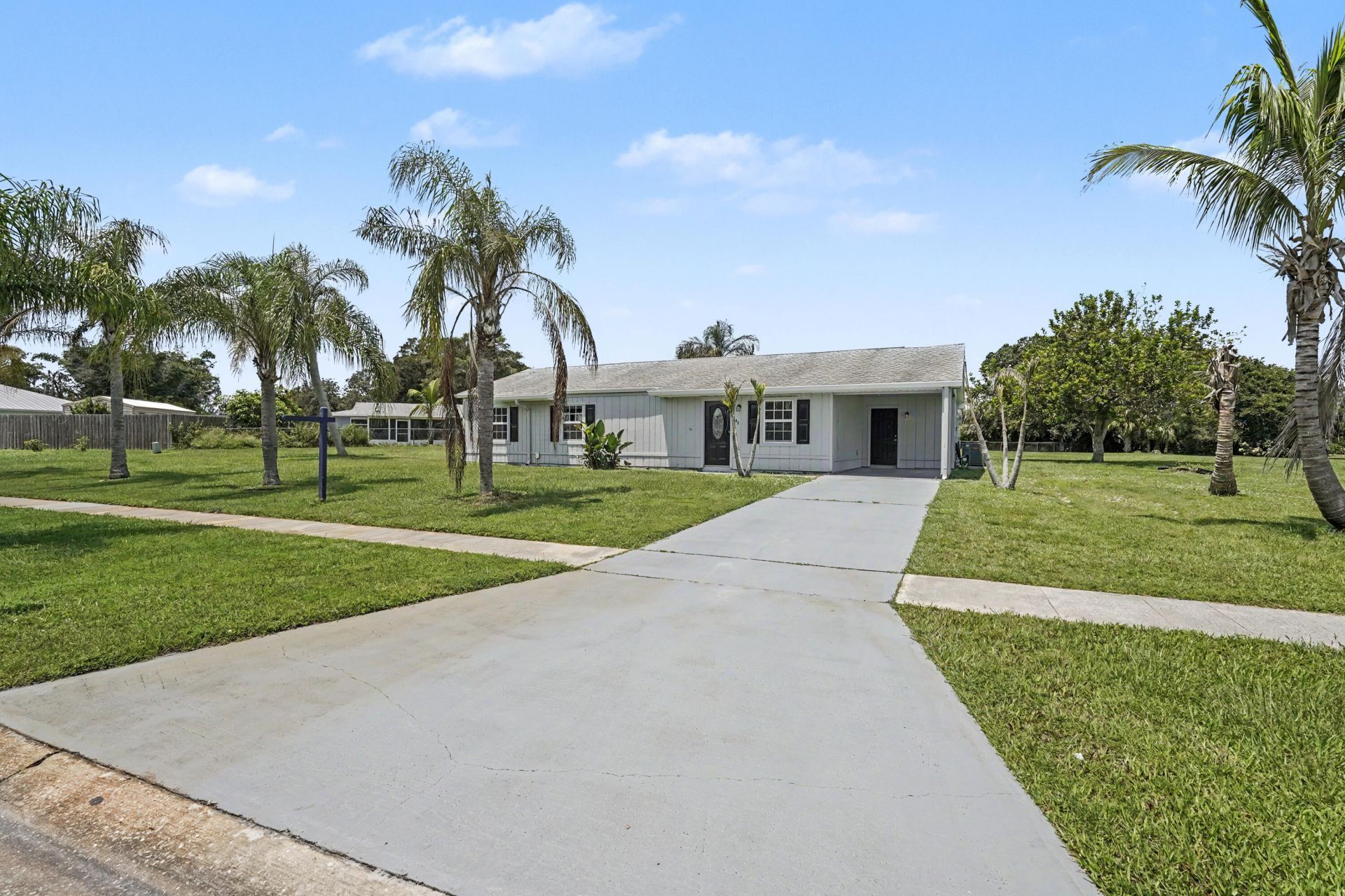 502 NE Solida Circle, Port Saint Lucie, FL 34983 Photo