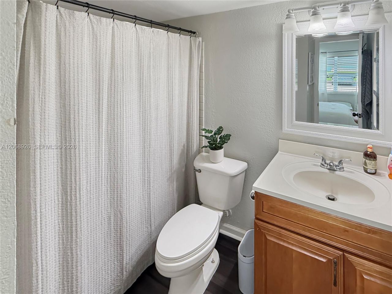 10056 Twin Lakes Dr, Unit 37-D, Coral Springs, FL 33071 Photo