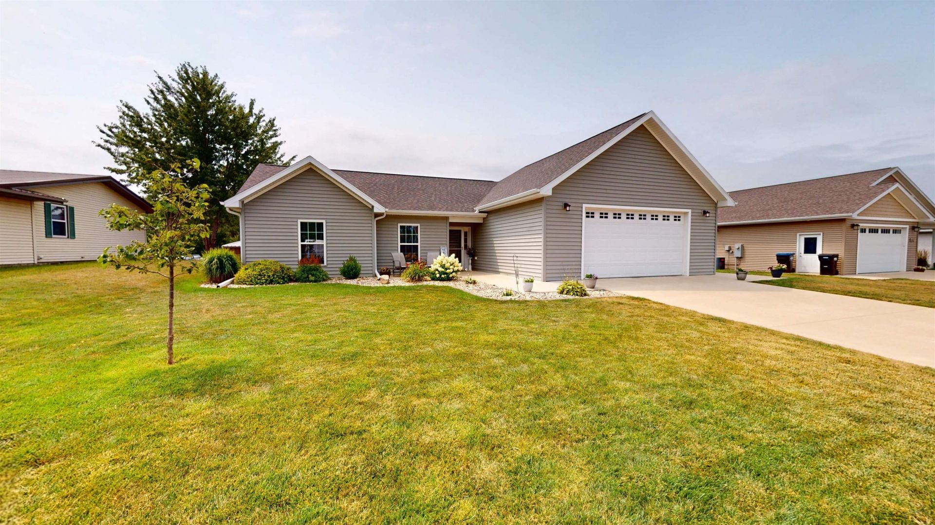 419 Valley View Dr, Cherokee, IA 51012 Main Photo