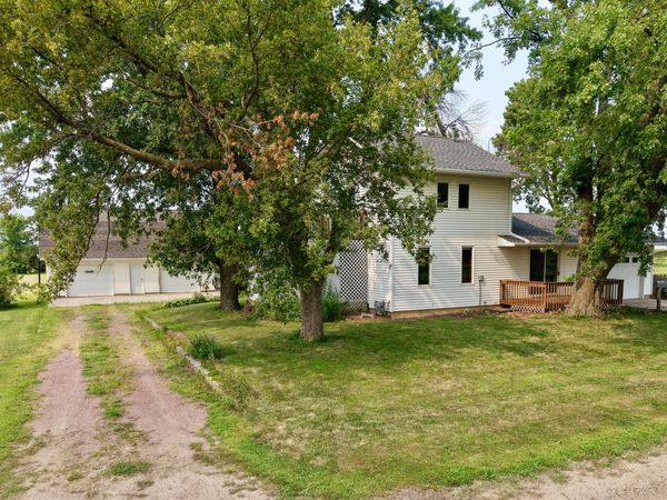 350 Highland Avenue N, Butterfield, MN 56120