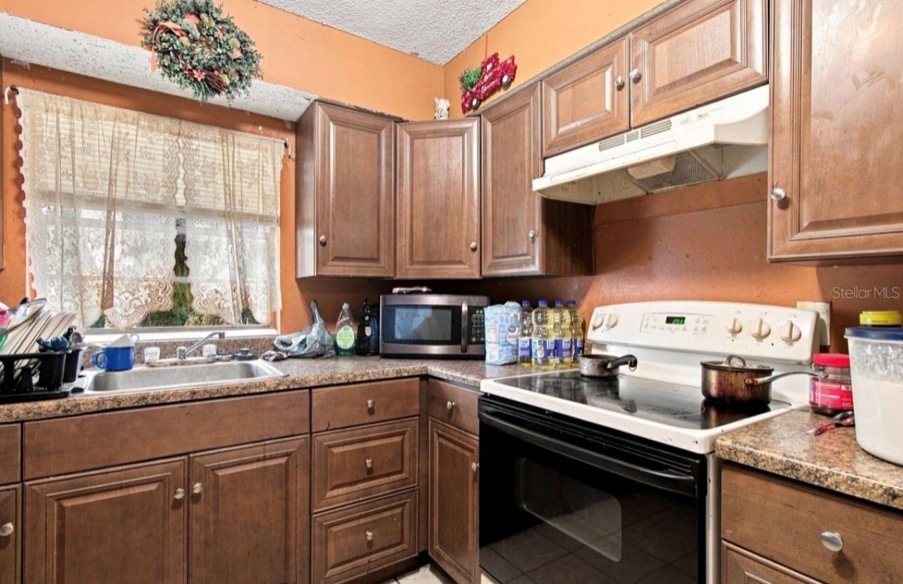 8602-8606 N 14th Street, Tampa, FL 33604 Photo