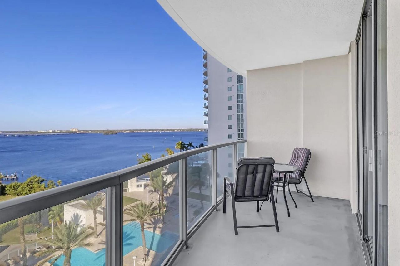 3000 Oasis Grand Boulevard, Unit 1002, Fort Myers, FL 33916 Photo