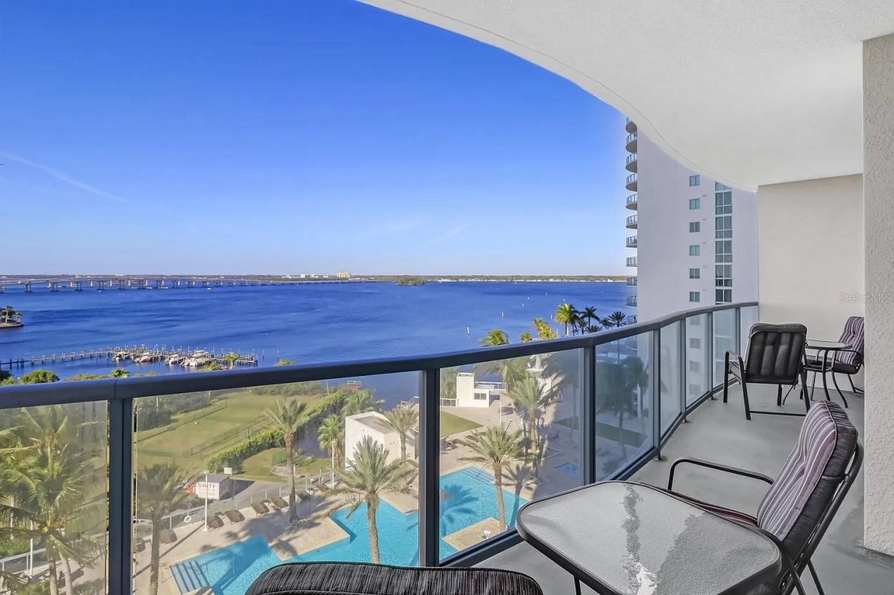 3000 Oasis Grand Boulevard, Unit 1002, Fort Myers, FL 33916 Photo