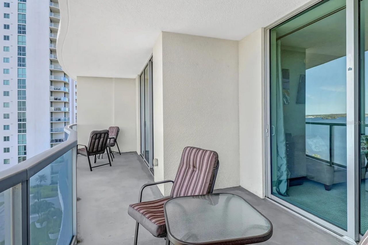 3000 Oasis Grand Boulevard, Unit 1002, Fort Myers, FL 33916 Photo