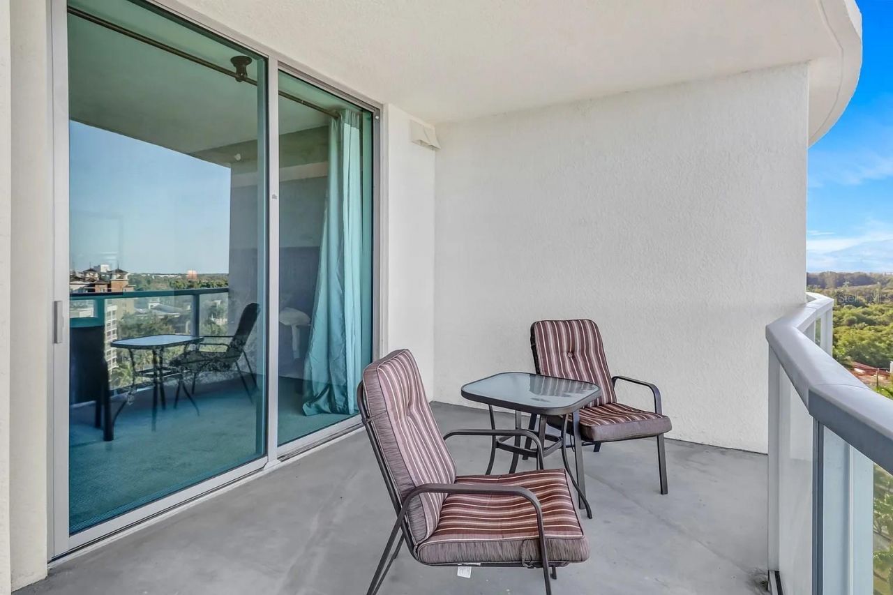 3000 Oasis Grand Boulevard, Unit 1002, Fort Myers, FL 33916 Photo