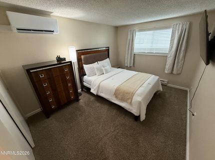 1607 London Circle, Sparks, NV 89431 Photo