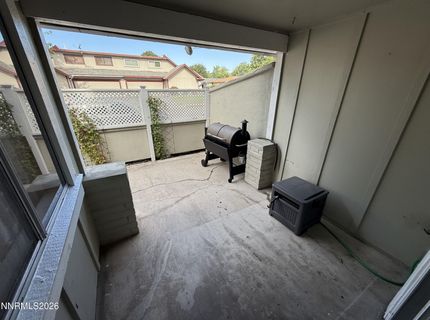 1607 London Circle, Sparks, NV 89431 Photo