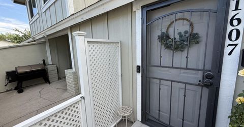 1607 London Circle, Sparks, NV 89431 Photo