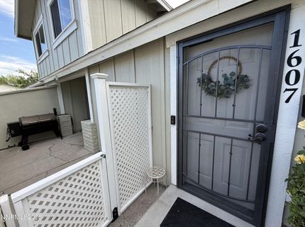 1607 London Circle, Sparks, NV 89431 Photo