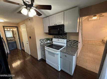 1607 London Circle, Sparks, NV 89431 Photo