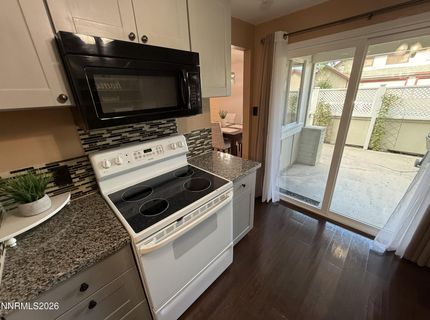 1607 London Circle, Sparks, NV 89431 Photo