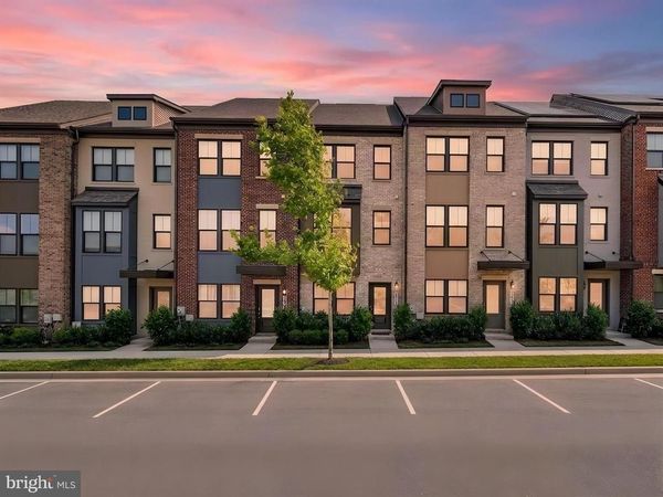 3525 CARNABY STREET, HYATTSVILLE, MD 20782