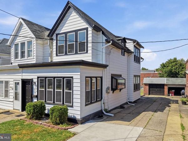 917 OAKMONT STREET, PHILADELPHIA, PA 19111