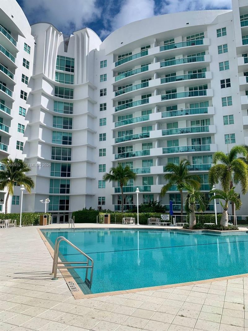 7900 Harbor Island Dr , Unit 608, North Bay Village, FL 33141 Photo