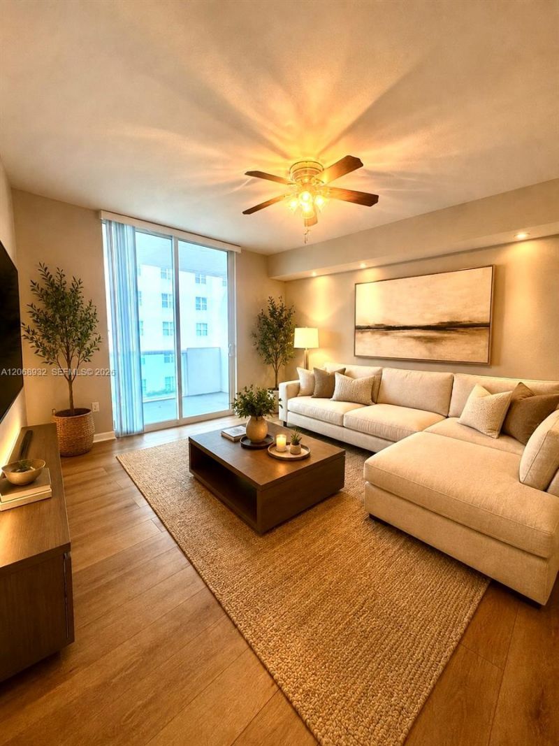 7900 Harbor Island Dr , Unit 608, North Bay Village, FL 33141 Photo