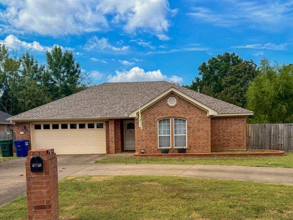2110 Landover Trail, Conway, AR 72032