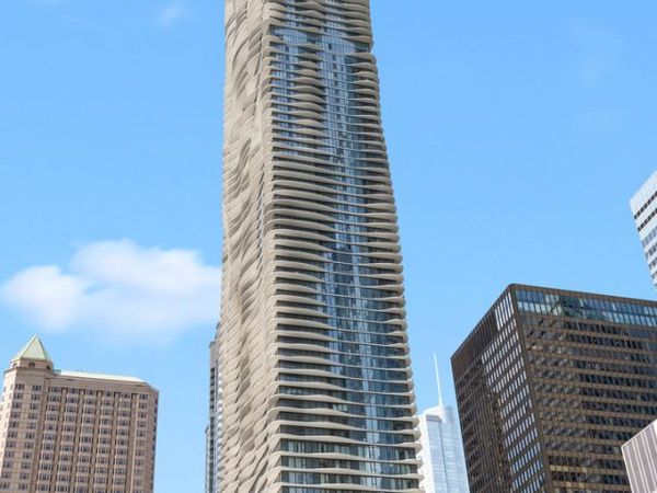 225 N Columbus Drive , Unit 5611, Chicago, IL 60601