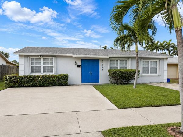 1223 W 27th Street, Riviera Beach, FL 33404