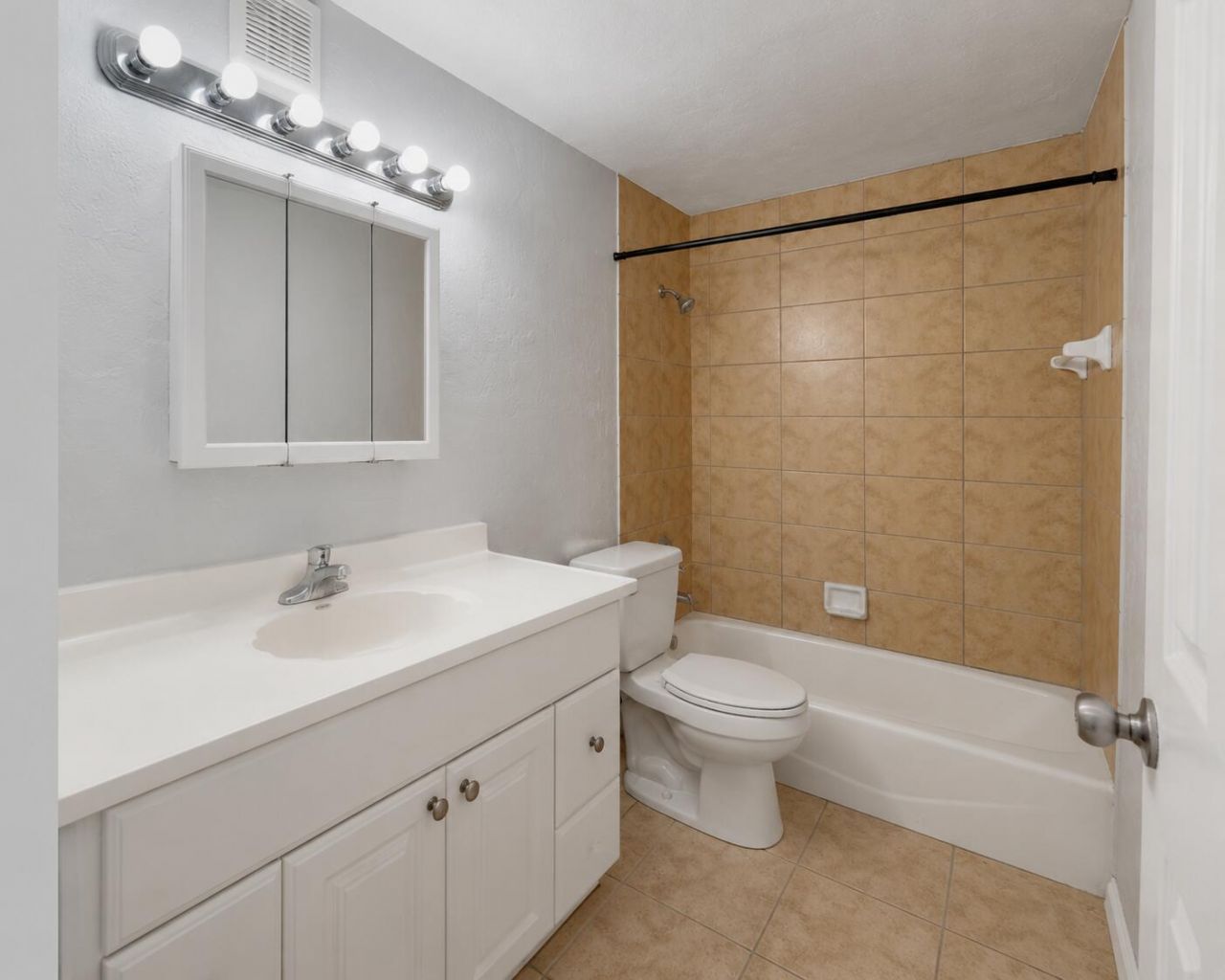 1223 W 27th Street, Riviera Beach, FL 33404 Photo