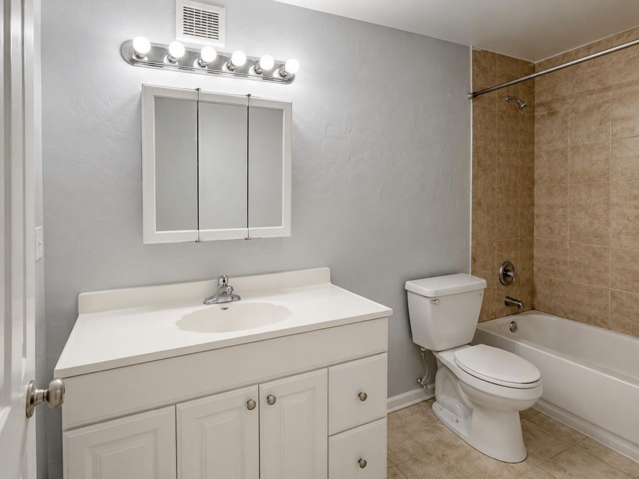 1223 W 27th Street, Riviera Beach, FL 33404 Photo