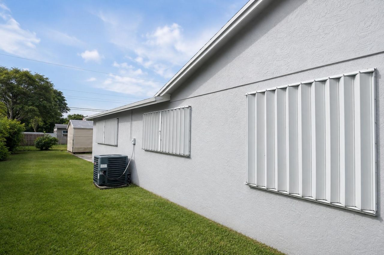 1223 W 27th Street, Riviera Beach, FL 33404 Photo