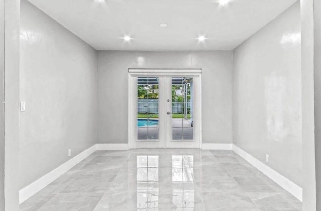 4811 Hayes Street, Hollywood, FL 33021 Photo