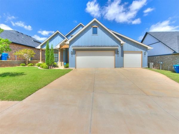 2309 El Cajon Street, Edmond, OK 73034