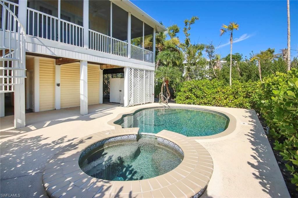 580 Sea Oats Dr , Sanibel, FL 33957 Photo