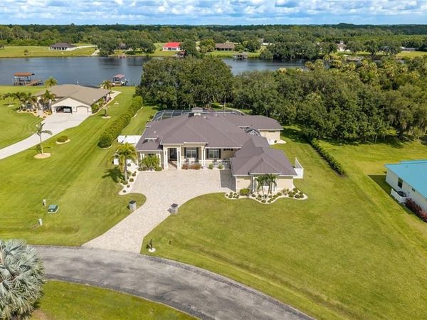 5272 River Blossom LN, FORT DENAUD, FL 33935