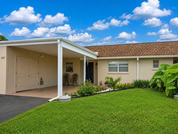617 PARK CIRCLE , Unit 26, BRADENTON, FL 34207