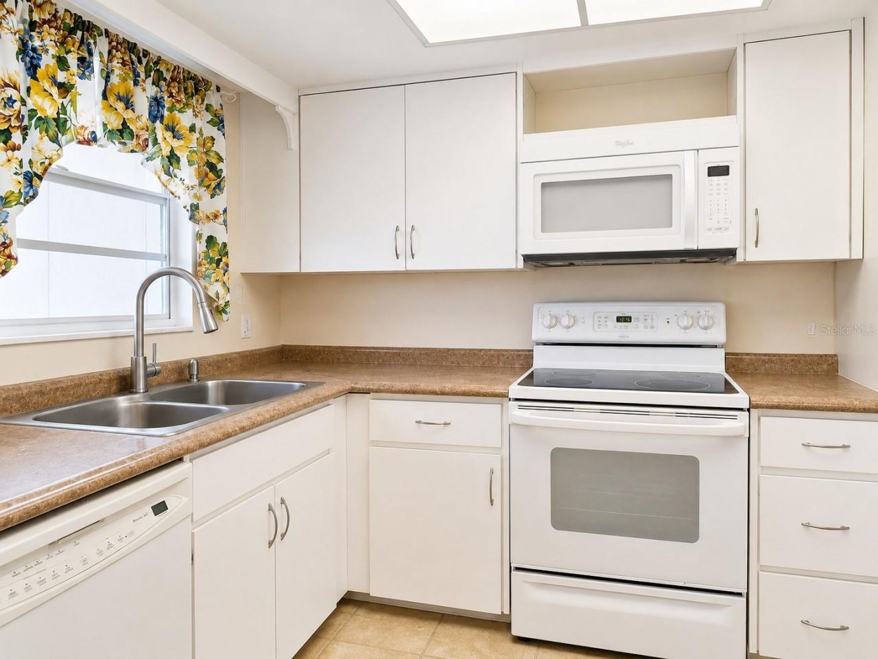 617 Park Circle, Unit 26, Bradenton, FL 34207 Photo