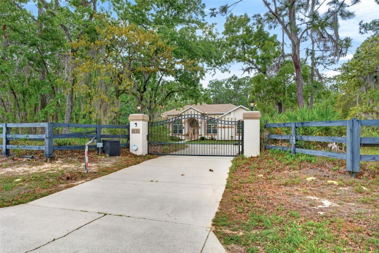 3210 N Reno Way, Beverly Hills, FL 34465 Photo
