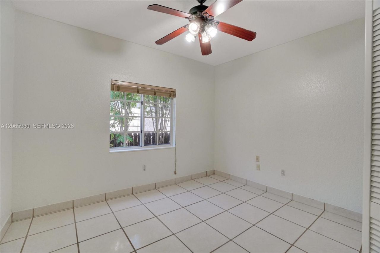 25 Ludlam Dr, Miami Springs, FL 33166 Photo