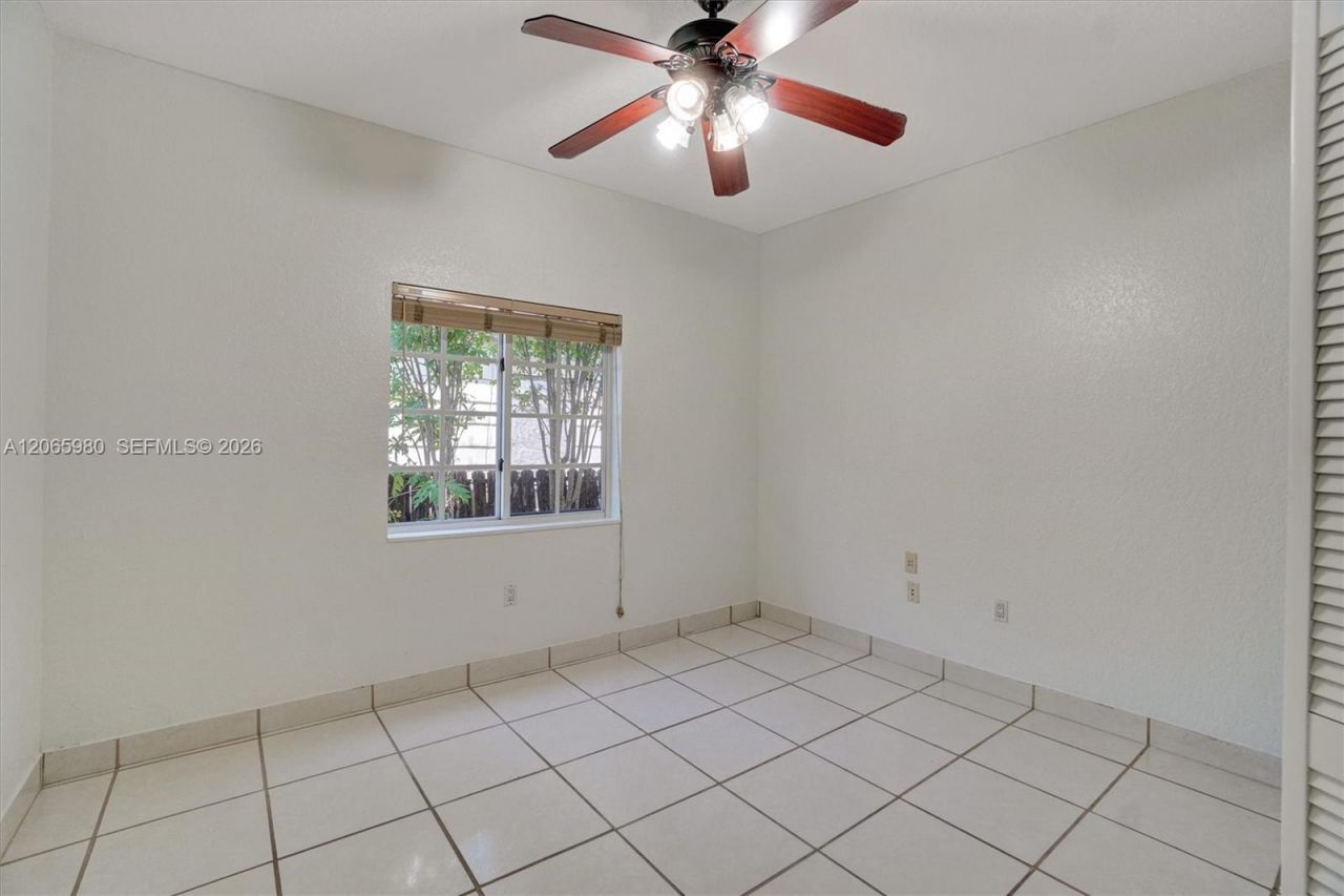 25 Ludlam Dr, Miami Springs, FL 33166 Photo